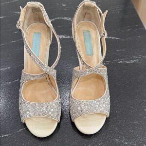 Betsey Johnson SB Bayli Bling Elegant Rhinestone Embellished Heels